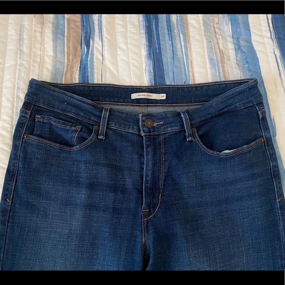Levi's Denim - EUC Women’s Levi’s Mid Rise Skinny Jeans 14M